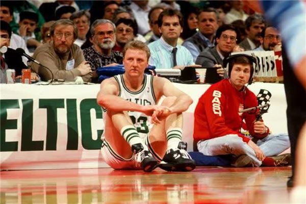 象征的亚残 象征的亚残