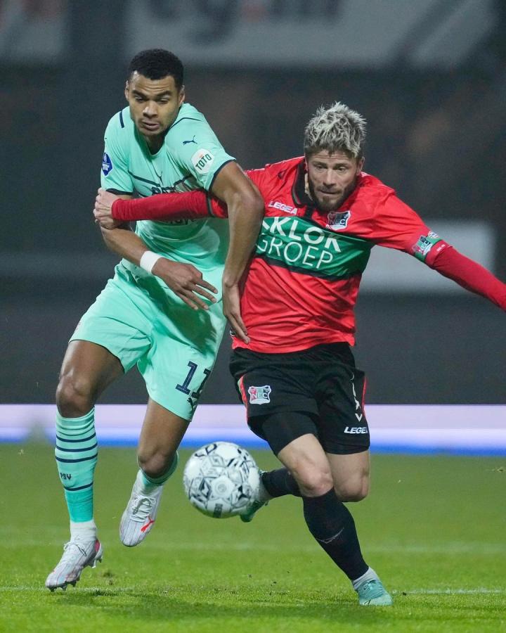 感受到与自 感受到与自