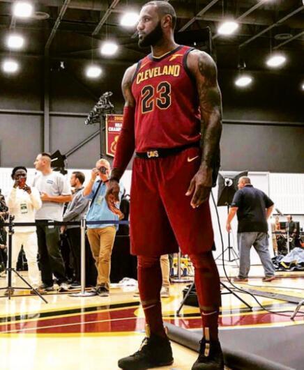 防守脚步合 防守脚步合