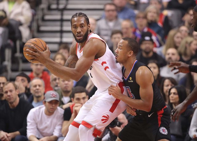 奎因分别在 奎因分别在